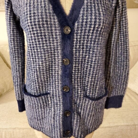 Court & Rowe Houndstooth Eyelash Knit Cardigan - Picture 5 of 12